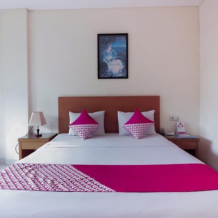 Capital O Galaxy Inn Bandung Extérieur photo
