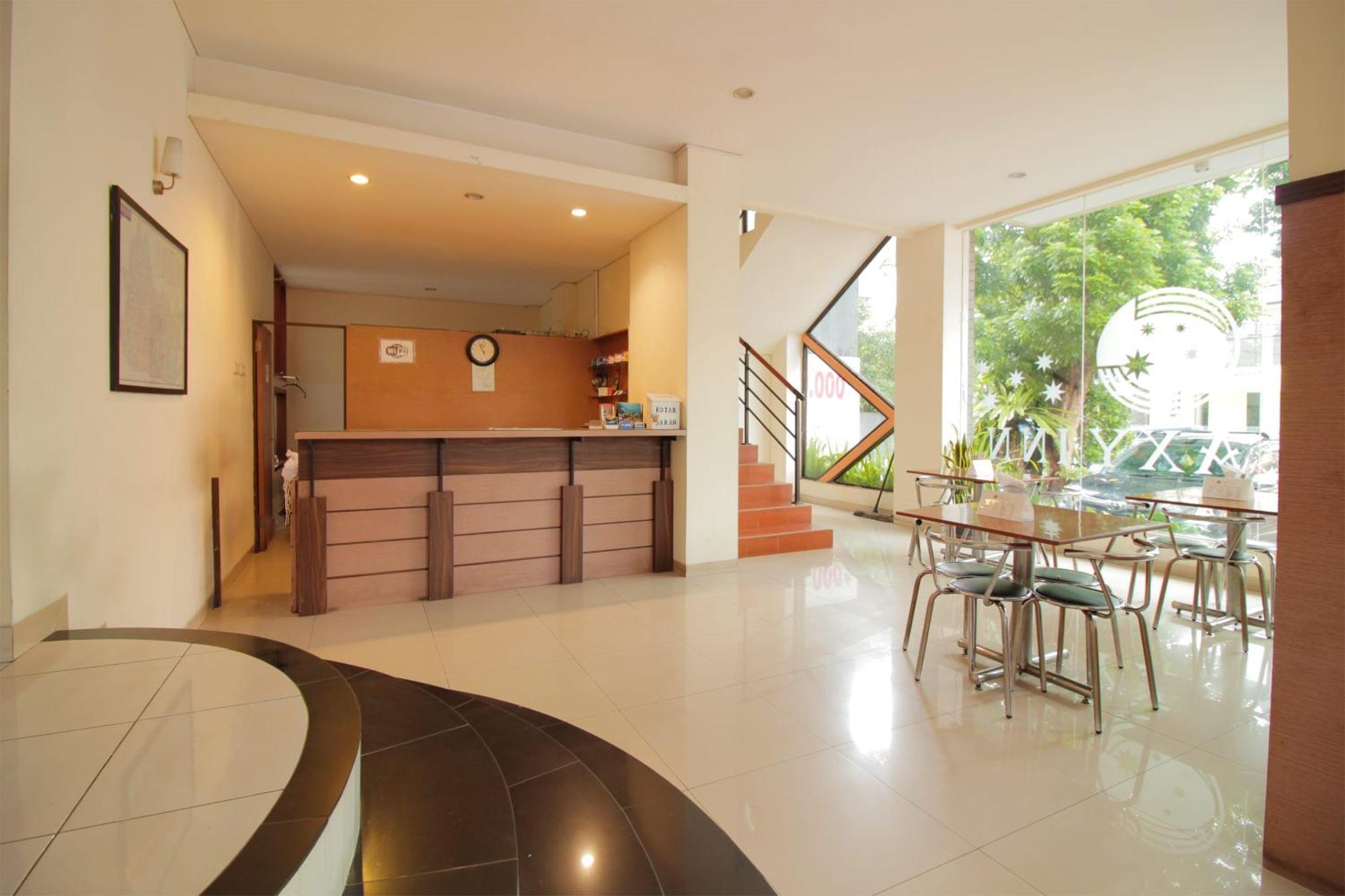 Capital O Galaxy Inn Bandung Extérieur photo